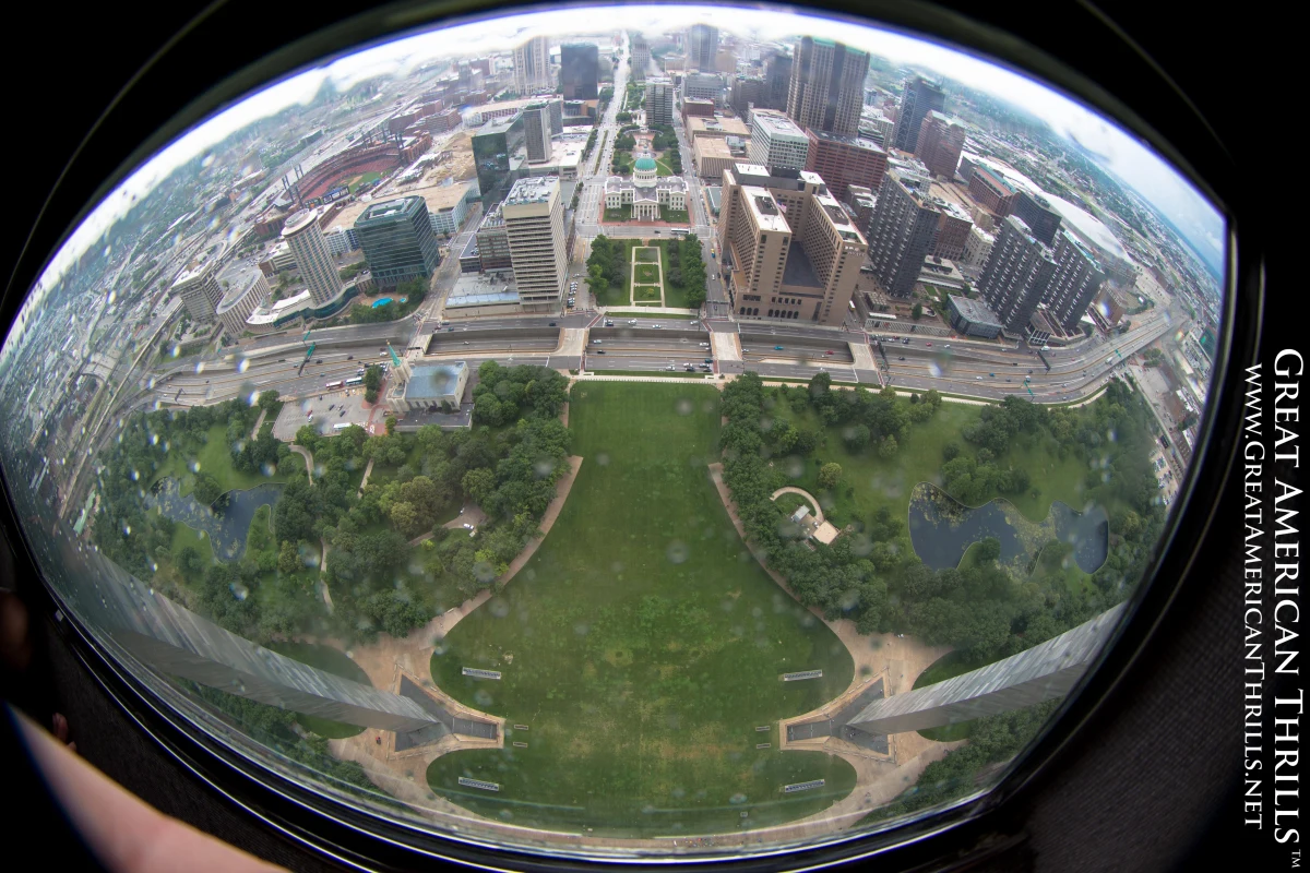 Photo of the Day: Gateway Arch in St. Louis, MO | Great American Thrills®